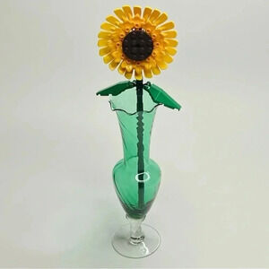 Vintage Art Deco Handblown Glass Green Twisted Scalloped Bud Vase 7.75"